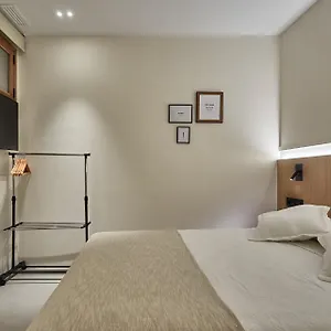  Guest house Ella Ramblas