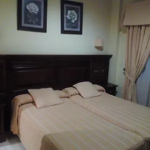 https://hotel-don-carlos.es-andalucia.com