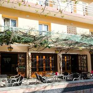 https://hostal-semaforo.topcostabravahotels.com